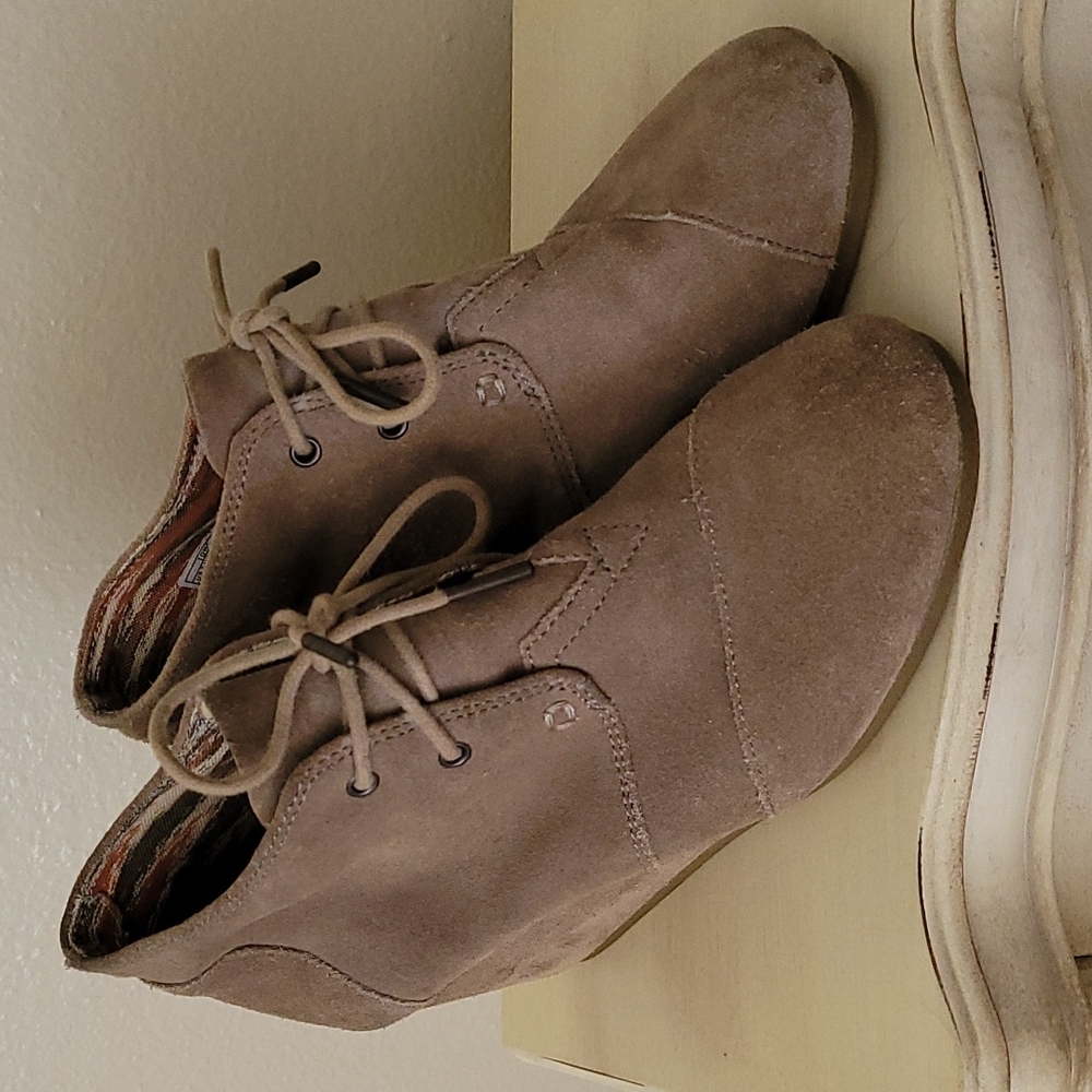 Tom's, 7.5, Taupe